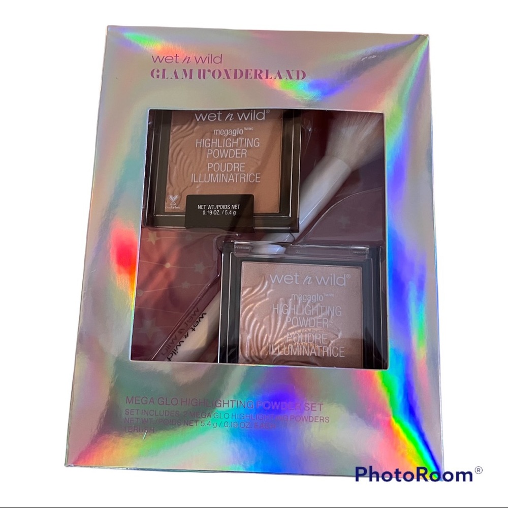 NEW Wet & Wild Mega Glo Highlighting Makeup Set with Brush